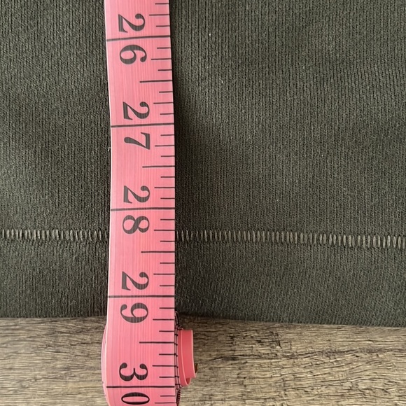 NWT - Essentials Fear Of God Off Black RELAXED Crewneck - Size M - Picture 8 of 11